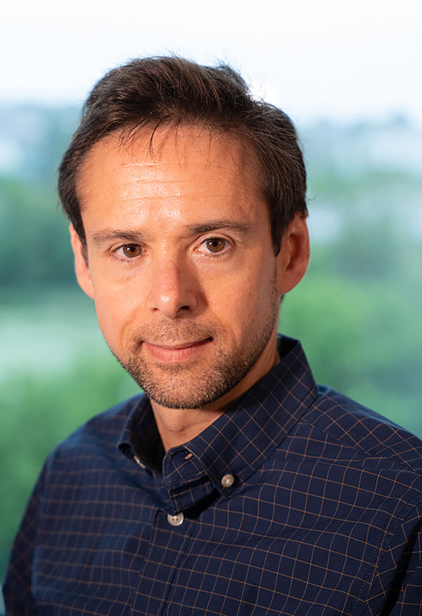 Randy Fixman headshot