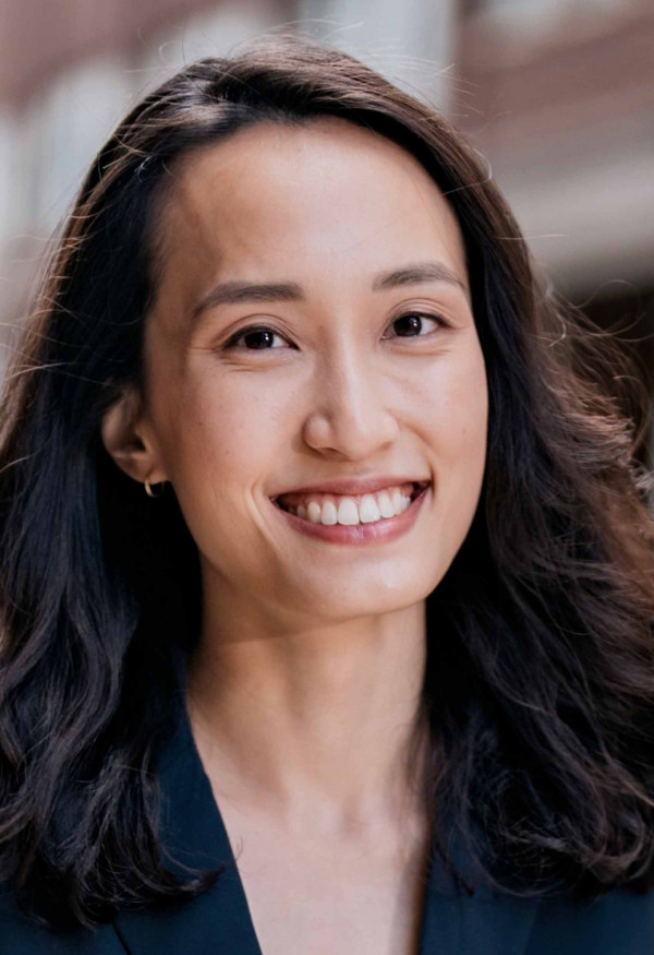 Amy Liu Pathak headshot